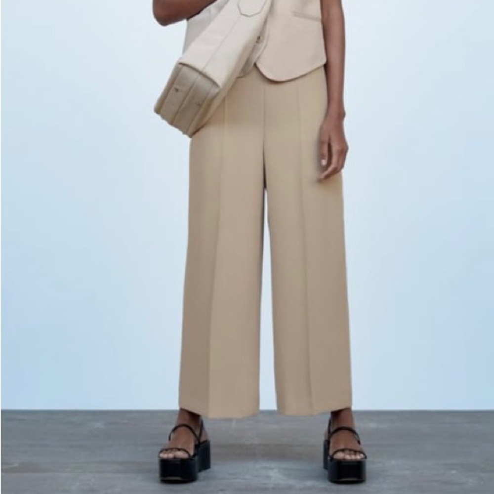 High waisted pants